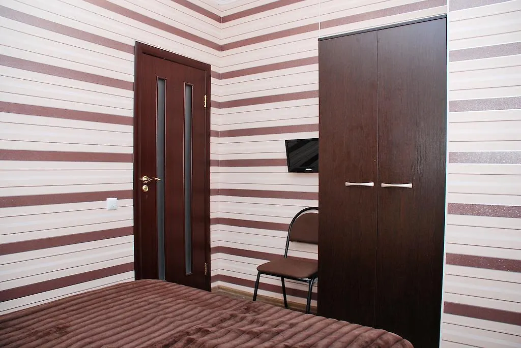 Suit Hotel Kiev 0*,